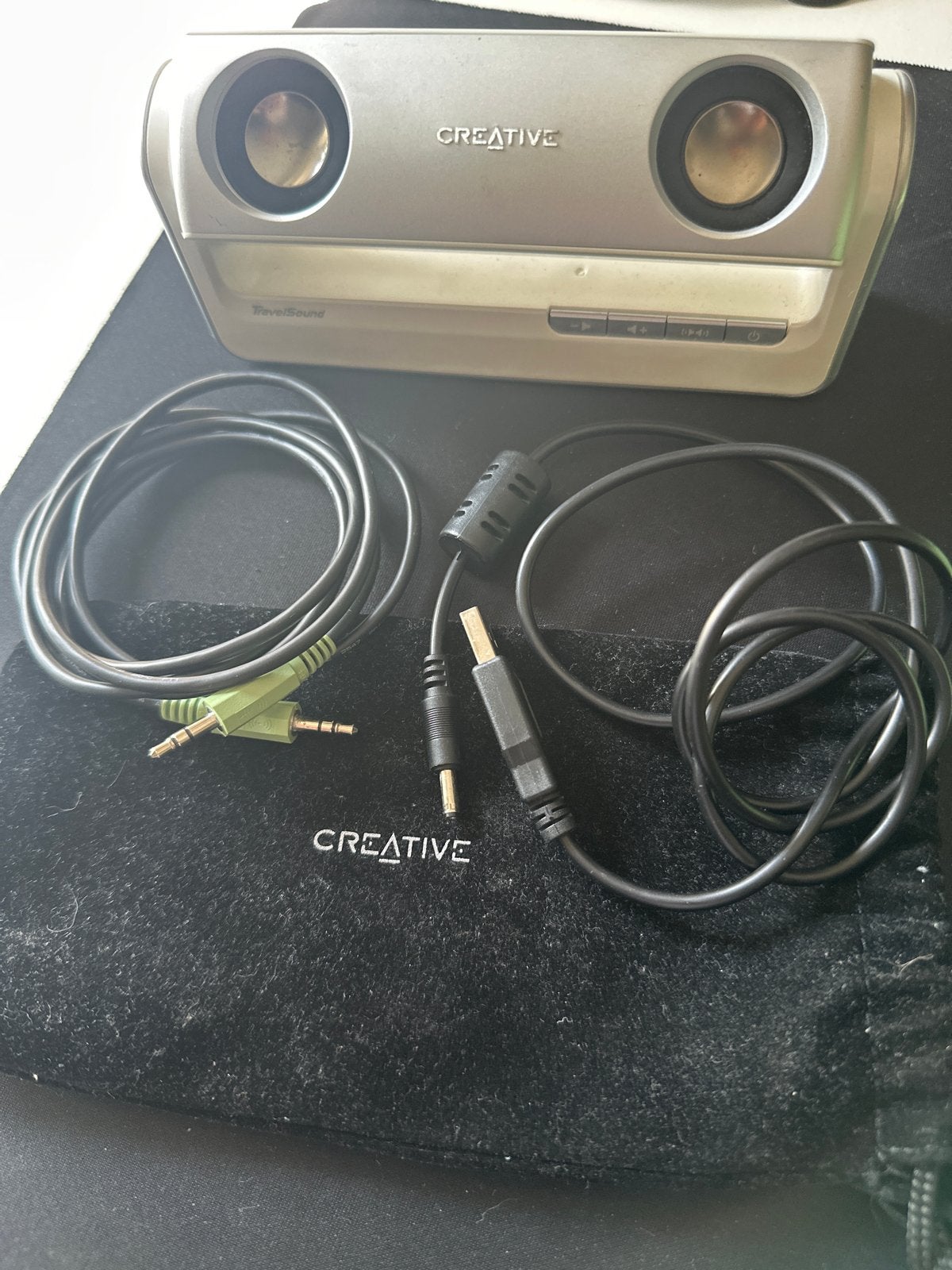 Creative TravelSound Draagbare Speaker met Kabels en Zakje, Overige merken, Gebruikt, Inclusief kabels, Ophalen of Verzenden
