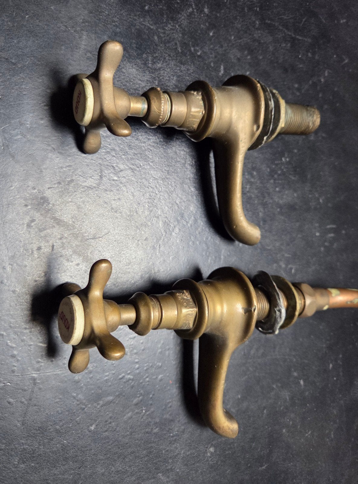 2x OUDE KOPEREN KRAAN, Ophalen, Koper
