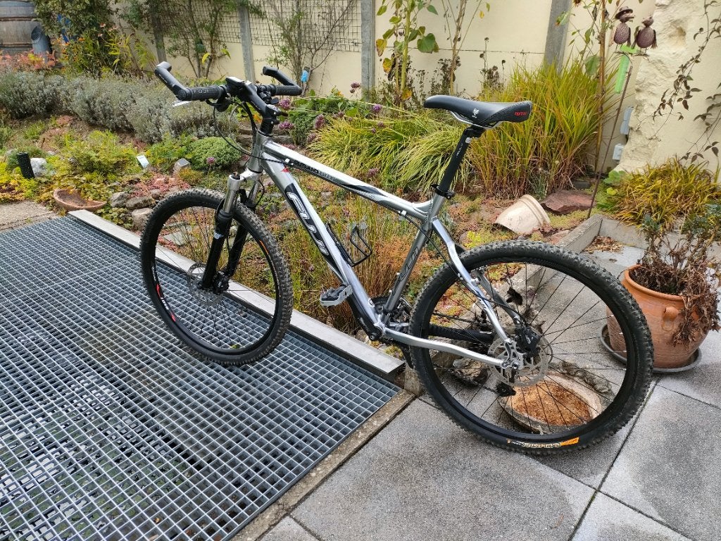 Fuji Outland comp. Mountainbike - Zo goed als nieuw, Fietsen en Brommers, Fietsen | Mountainbikes en ATB, Hardtail, Heren, Zo goed als nieuw