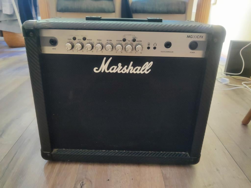 Marshall MG30CFX Gitaarversterker - 30 Watt met effecten, Ophalen, Gebruikt, Gitaar, Minder dan 50 watt