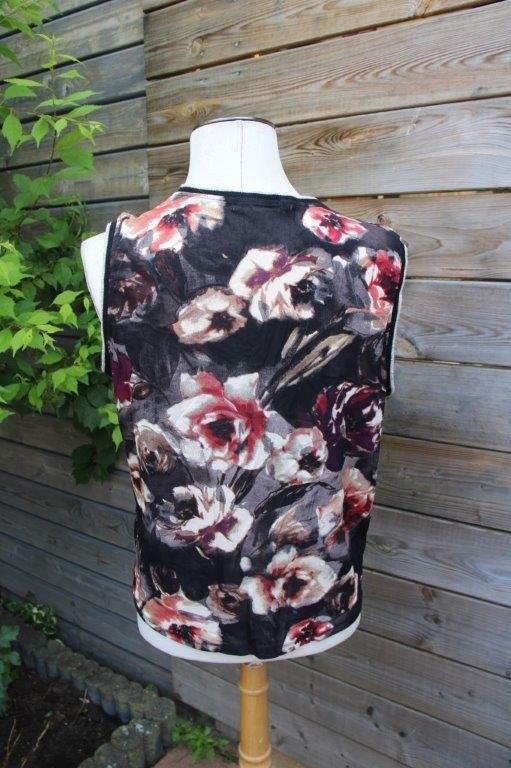 Top zwart/ wijnrood Mayerline mt 2L transpa Vaste prijs AAN, Kleding | Dames, Zwart, Maat 42/44 (L), Ophalen of Verzenden, Zo goed als nieuw