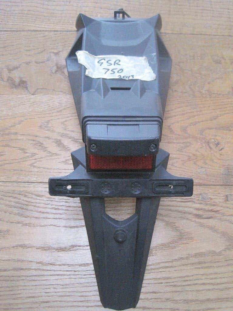 Suzuki GSR 750 achter spatbord kentenenhouder GSR750, Ophalen of Verzenden, Nieuw
