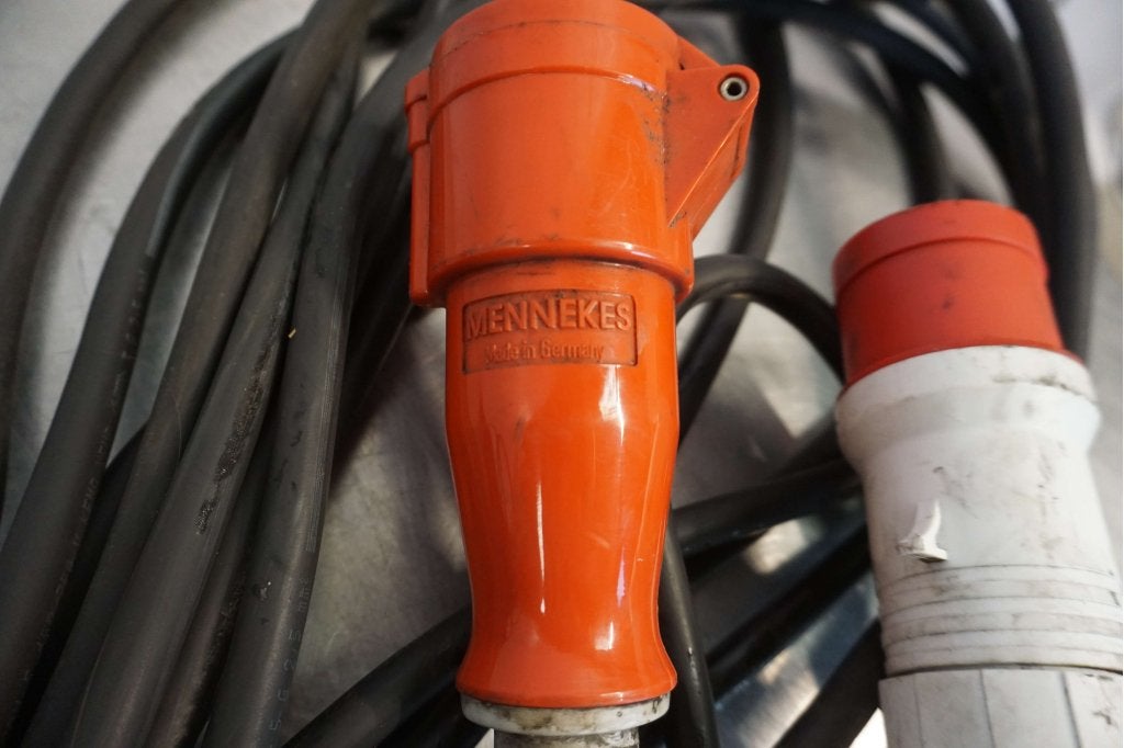 Mennekes krachtstroomkabel stroomkabel | 32 A | 26 meter, Doe-het-zelf en Verbouw, Elektra en Kabels, Gebruikt, Niet ingevuld