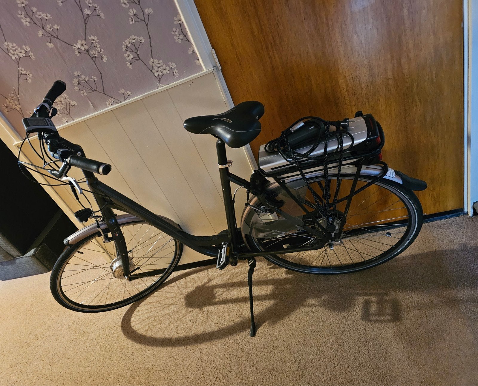 Elektrische fiets - 2 defecte accu, Minder dan 30 km per accu, Gebruikt, 51 tot 55 cm, Ophalen