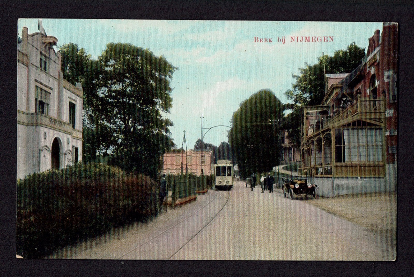 Beek bij Nijmegen - met tram en auto, Ophalen of Verzenden, 1920 tot 1940, Ongelopen, Gelderland