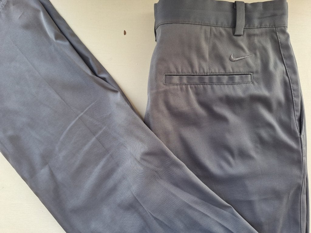 Nike grijze lightweight dryfit (golf) broek,maat 32 (=NL 48), Maat 48/50 (M), Nike, Ophalen of Verzenden, Grijs