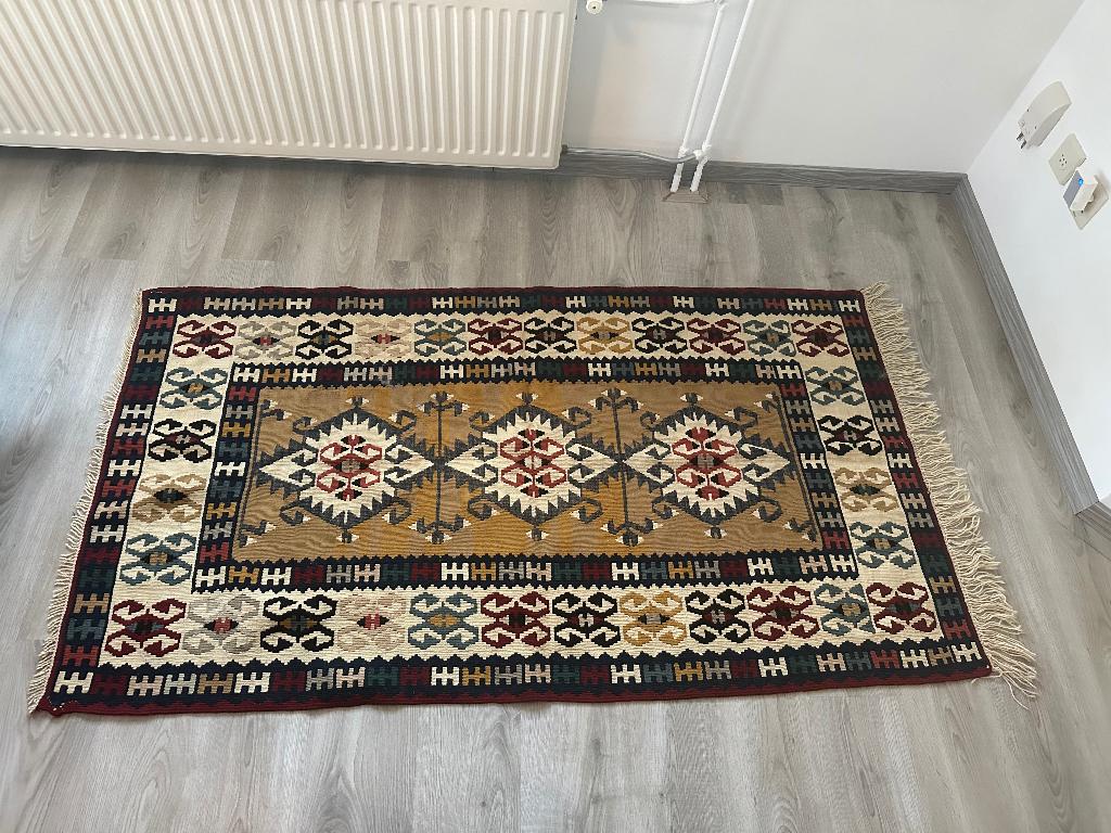 Vloerkleed te koop!, Ophalen, 100 tot 150 cm, Warme oosterse stijl, Zo goed als nieuw