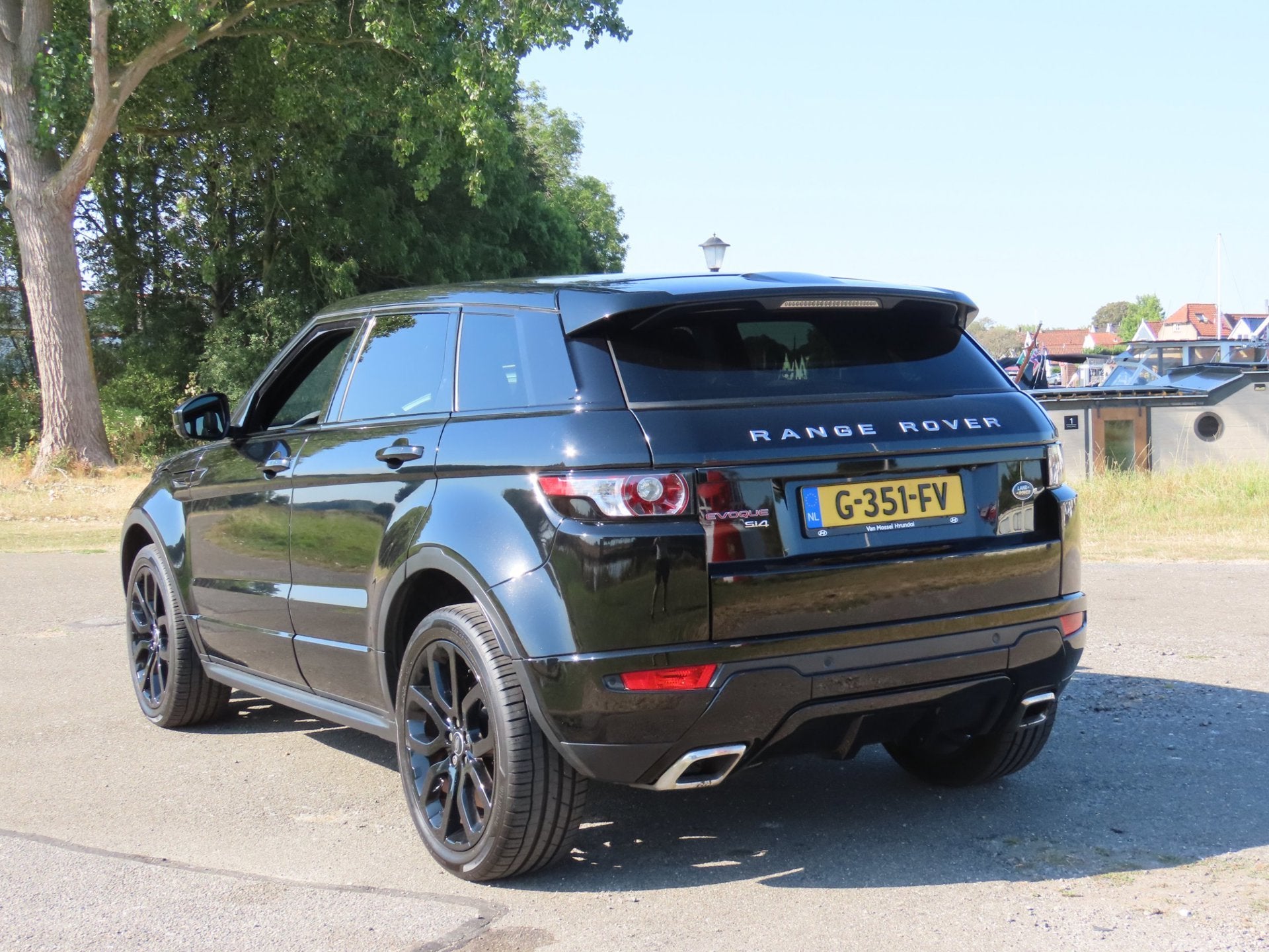 Land Rover Range Rover Evoque 2.0 Si4 SE Dynamic *PANO *CAME, Auto's, Zwart, Zwart, Leder, Bedrijf