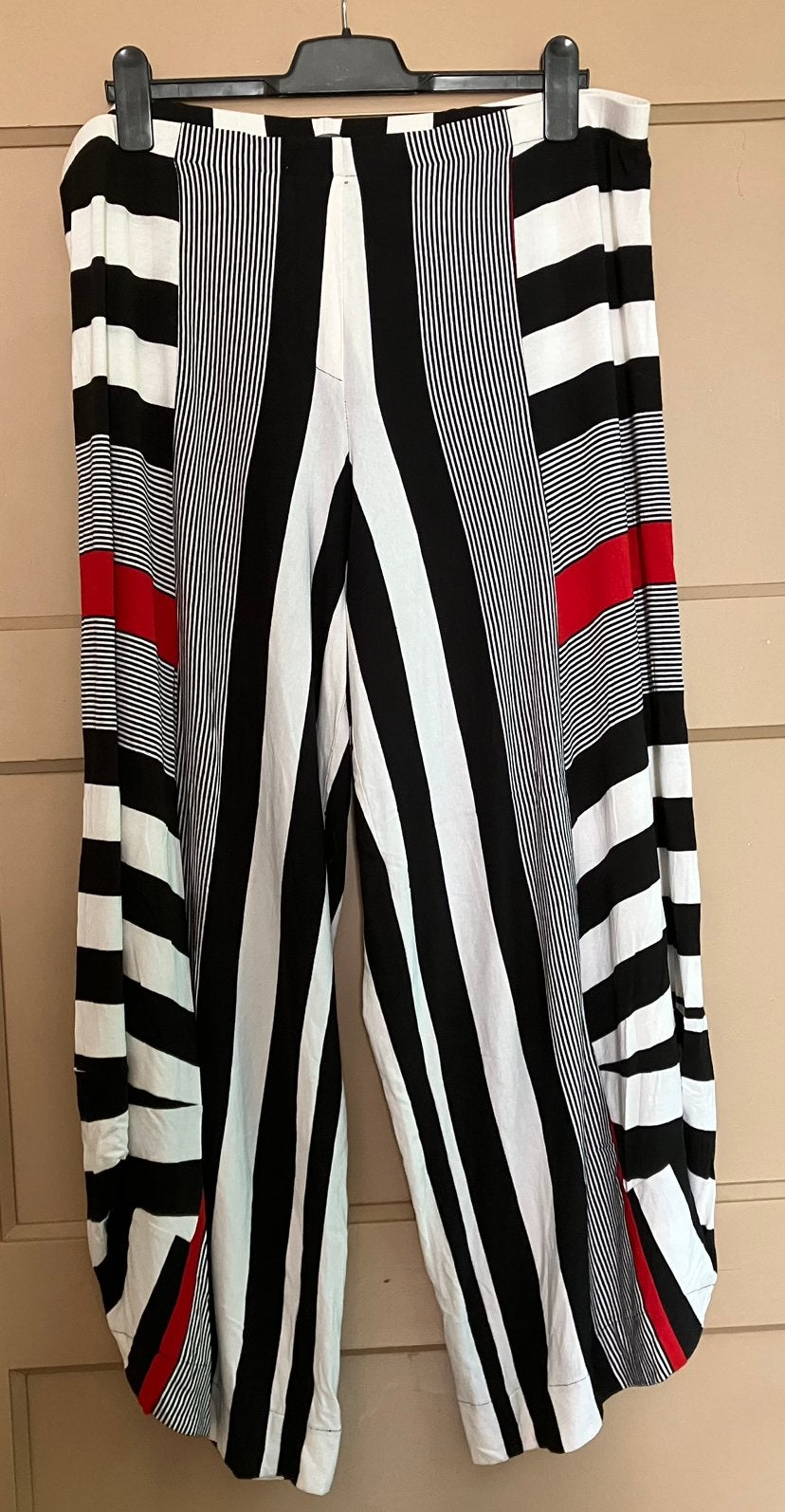 Alembika, Super Gave Broek met soort Builen, 7 XXL, Kleding | Dames, Verzenden, Gedragen, Zwart, Broek of Spijkerbroek