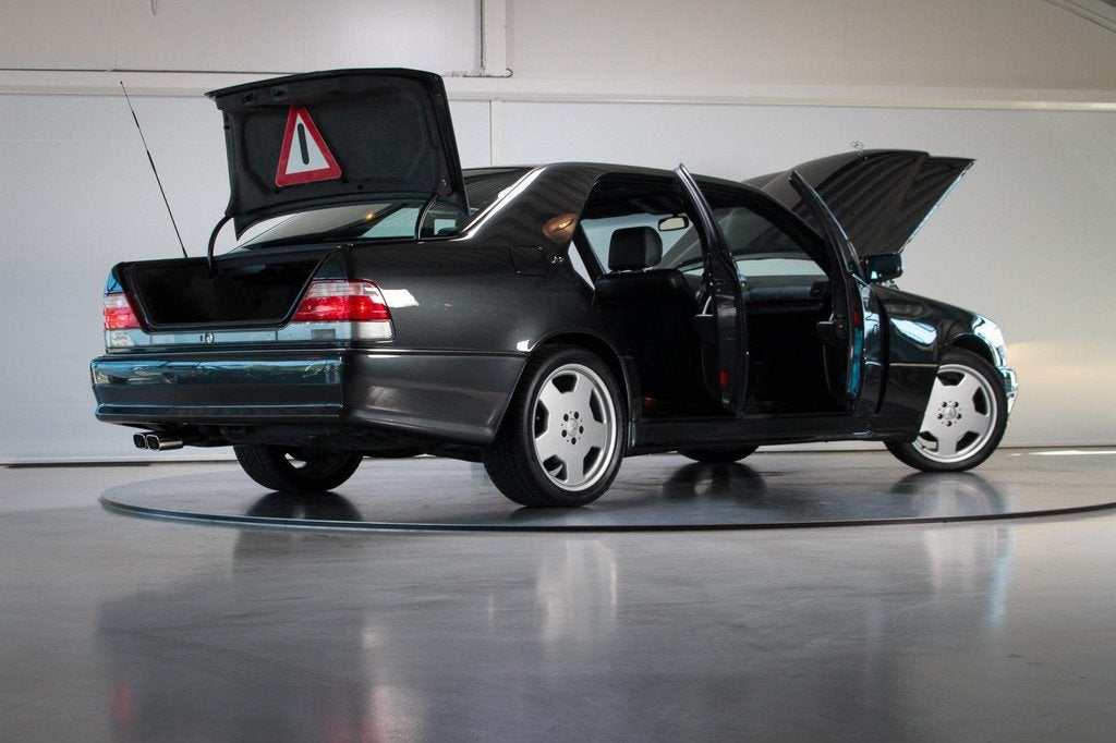 1994 Mercedes-Benz (W140) S600 S70 AMG | 1 of 18, Auto's, Mercedes-Benz, Automaat, Achterwielaandrijving, Zwart, 12 cilinders