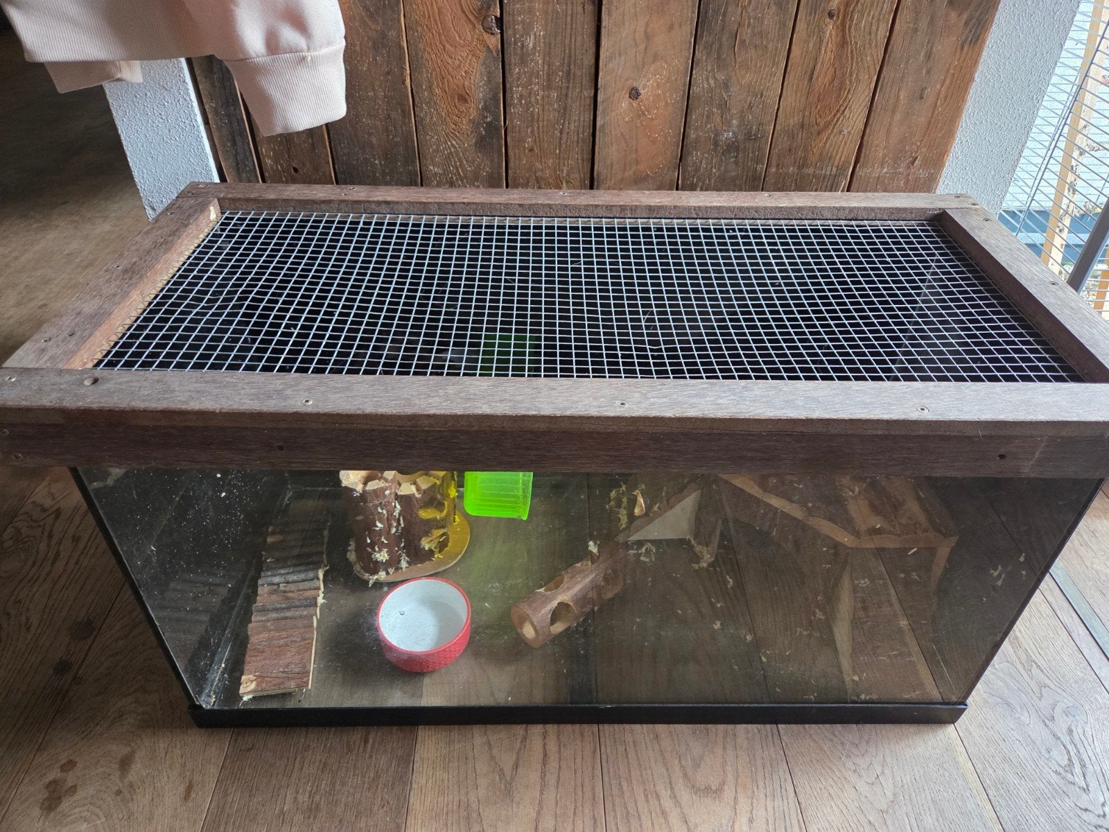hamster terrarium, Ophalen