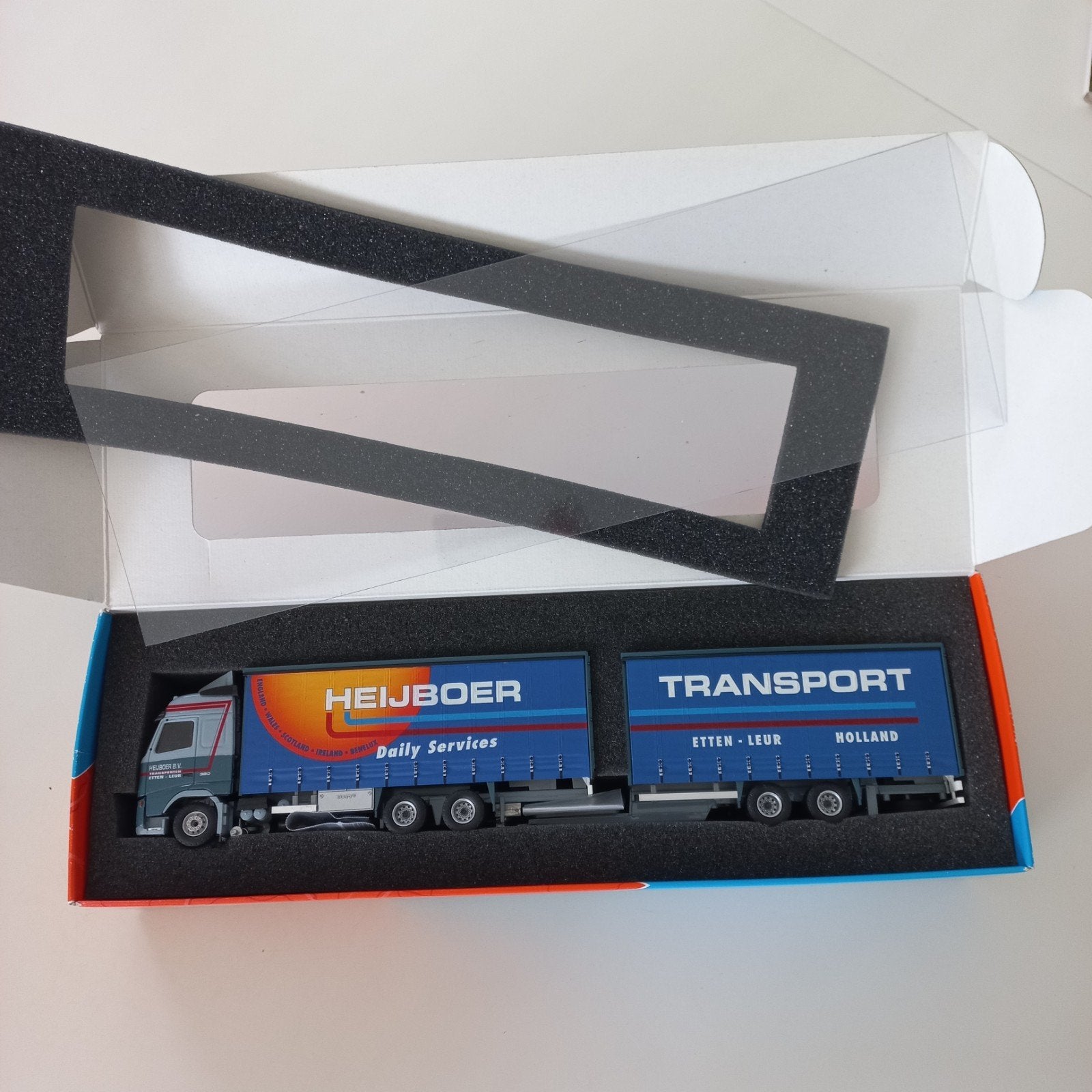 Tekno. Volvo  Heijboer Transport.   in OVP.  zie foto's., Ophalen of Verzenden, Zo goed als nieuw, Bus of Vrachtwagen, Tekno