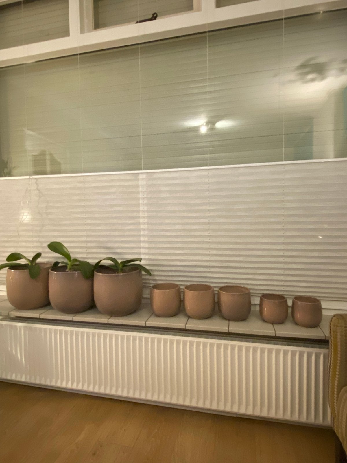 Set van 8 Taupe Bloempotten in Diverse Maten, Rond, Binnen, Ophalen of Verzenden, Zo goed als nieuw
