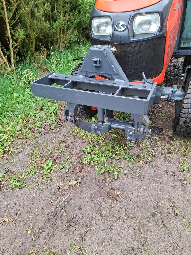 Kubota fronthefgewicht met gewichten, Ophalen