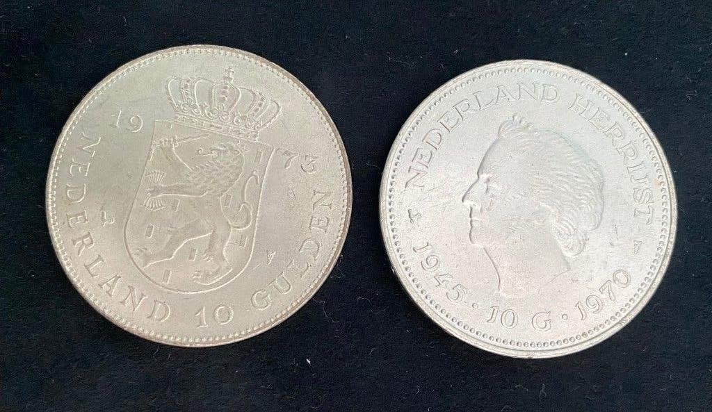 2x Zilveren Tientje Juliana Nederland Herrijst & Jubileummun, Koningin Juliana, Setje, Zilver, Ophalen of Verzenden
