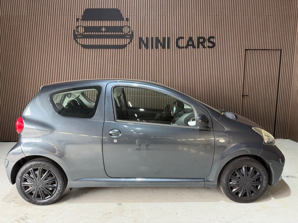 Toyota Aygo 1.0-12V Nieuwe apk, Auto's, Voorwielaandrijving, Gebruikt, 4 stoelen, 68 pk