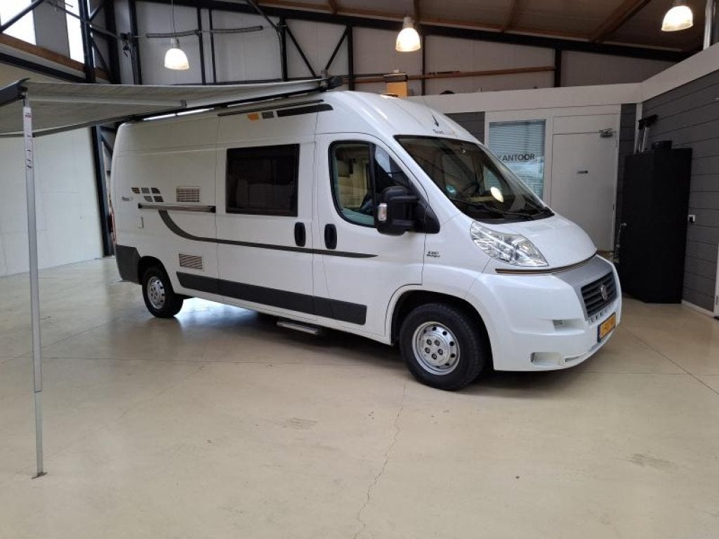 2014 Adria Twin 600 Sunliving 130PK Airco Solar 163160Km, Caravans en Kamperen, Campers, Luifel, Buscamper of Camperbus, Ringverwarming