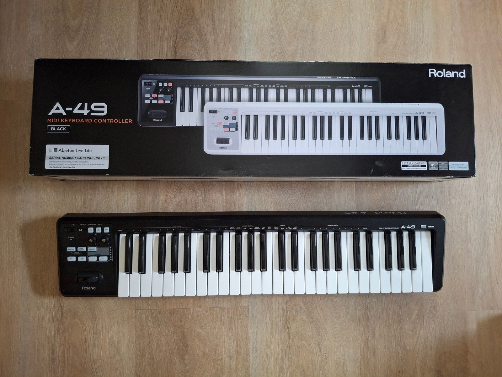 Roland A-49 Midi Keyboard, Ophalen of Verzenden, Zo goed als nieuw