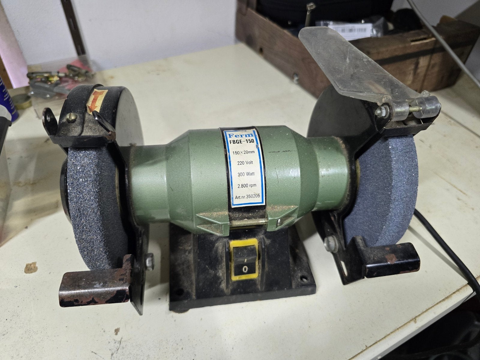 Ferm FBGE-150 Werkbankslijpmachine 300W, Ophalen