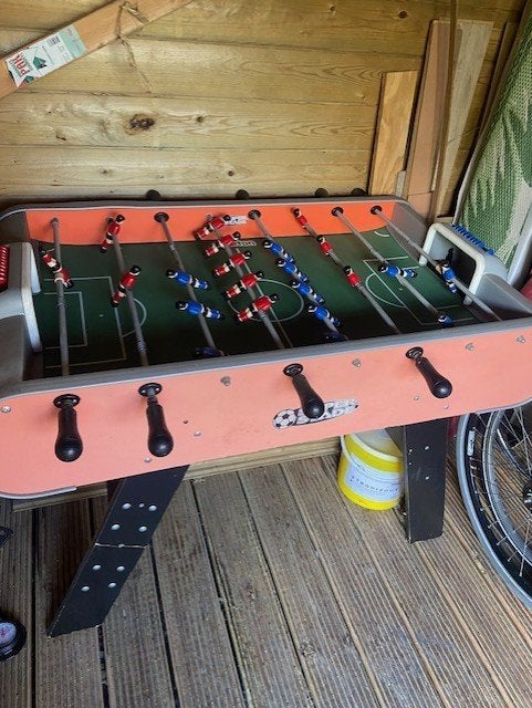 Voetbaltafel, Hobby en Vrije tijd, Drie of vier spelers, Ophalen, Gebruikt, Onbekend