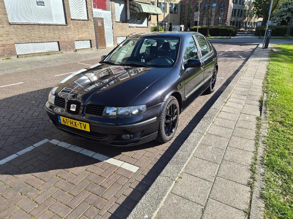Seat Leon 1.8 20VT 180pk 2002 Zwart, Voorwielaandrijving, Zwart, 4 cilinders, 1264 kg