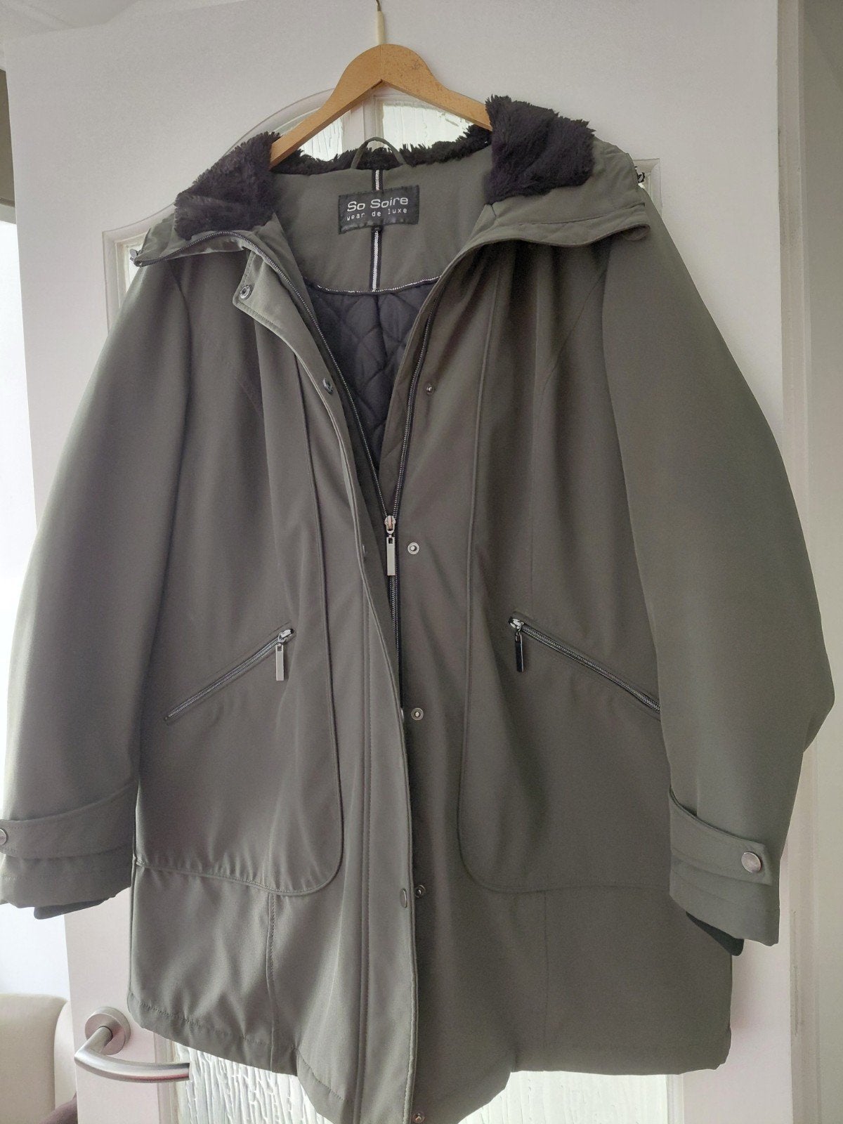 So Soire Winterjas Maat 48 - nieuw, So Soire, Maat 46/48 (XL) of groter, Ophalen of Verzenden, Zo goed als nieuw