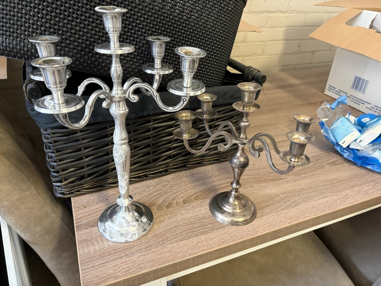 Diverse zilverkleurige kandelaars en decoratie, Ophalen, Overige materialen