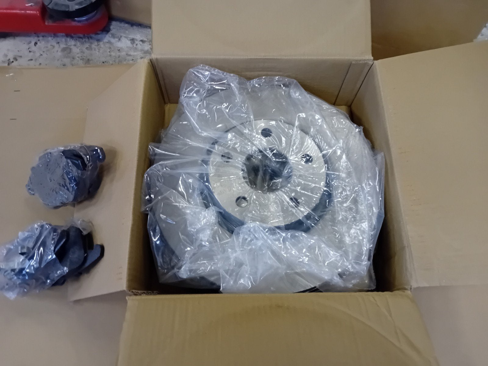 Remschijven + blokken nieuw Mondeo mk4, Ophalen of Verzenden, Nieuw, Ford
