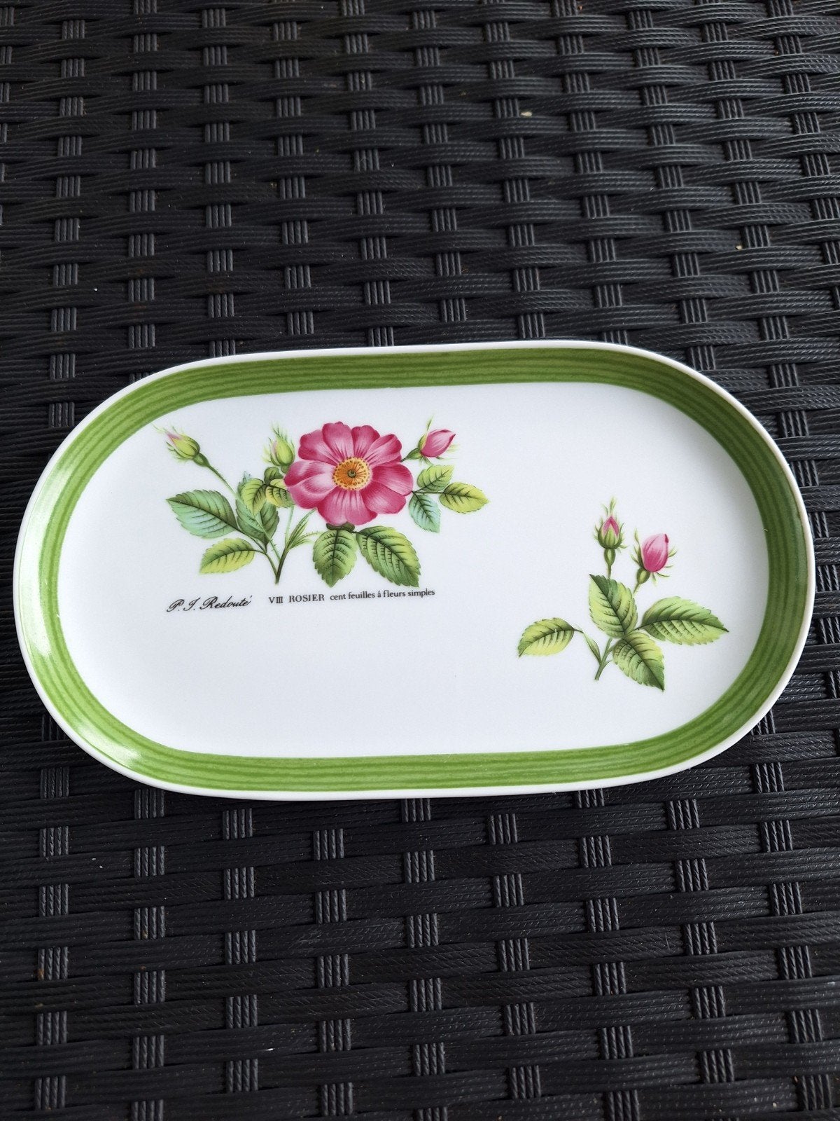 Vintage schaal met rozenprint - P.J. Redouté, Overige merken, Keramiek, Vintage, Ophalen of Verzenden