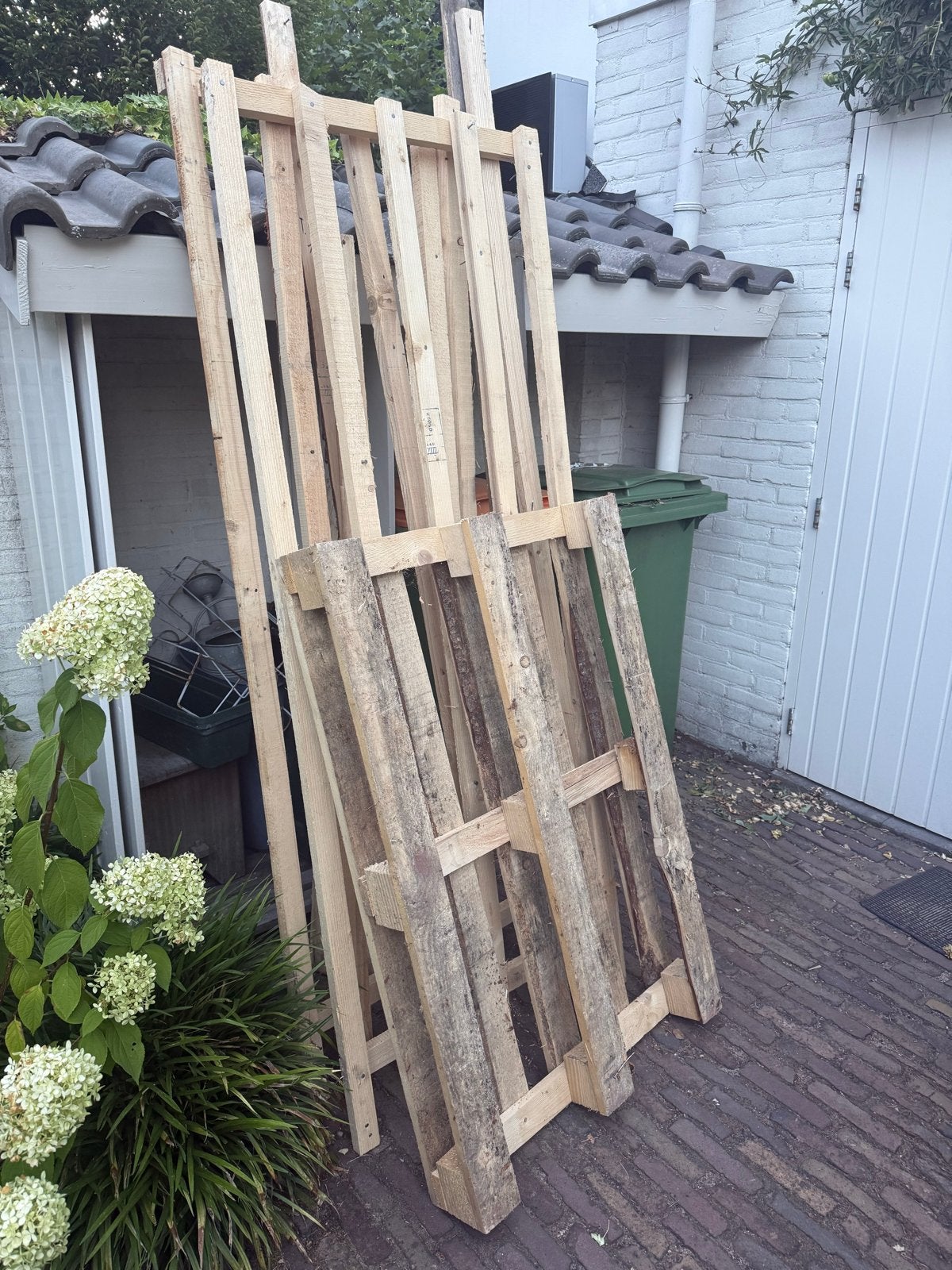 Gratis afhalen: stapel pallet hout, Ophalen, Overige houtsoorten, Minder dan 200 cm, Pallet