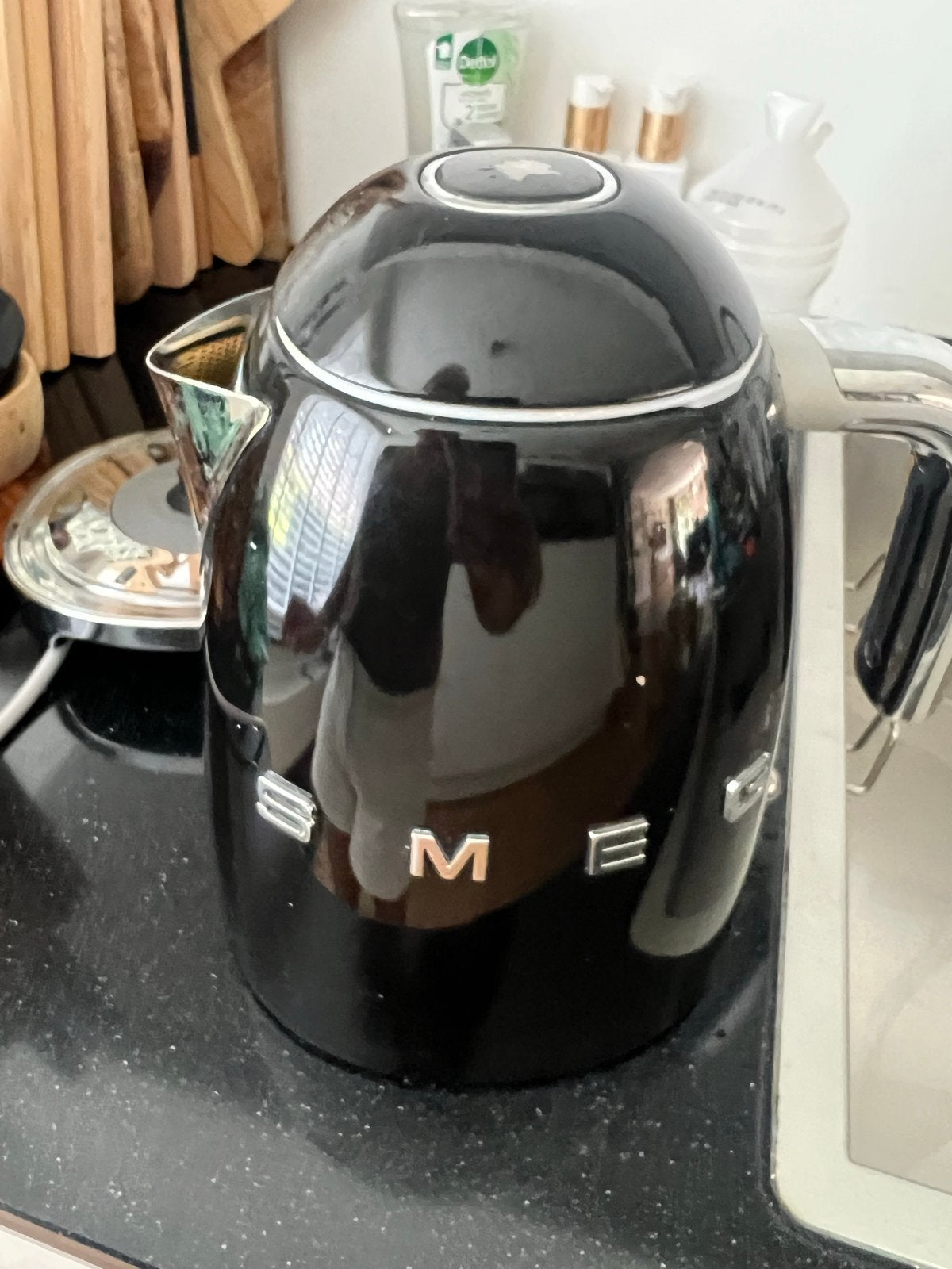 Smeg waterkoker met gebruikerssporen, Ophalen of Verzenden, Gebruikt