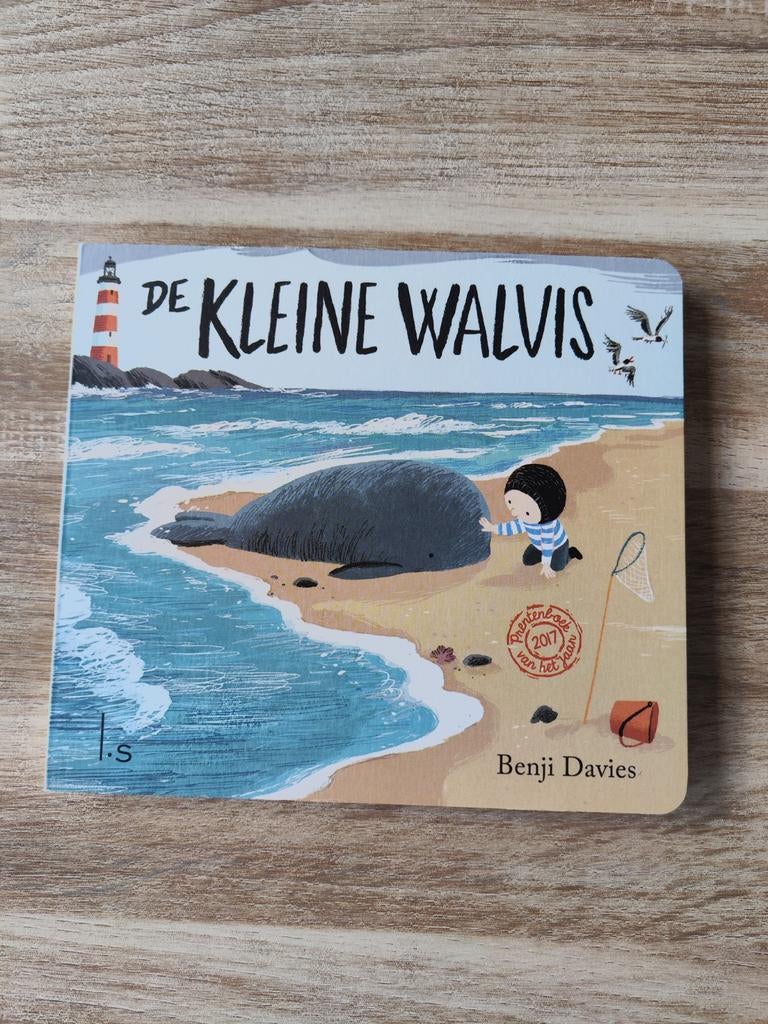 De kleine walvis - Benji Davies, Ophalen of Verzenden, Zo goed als nieuw, Benji Davies