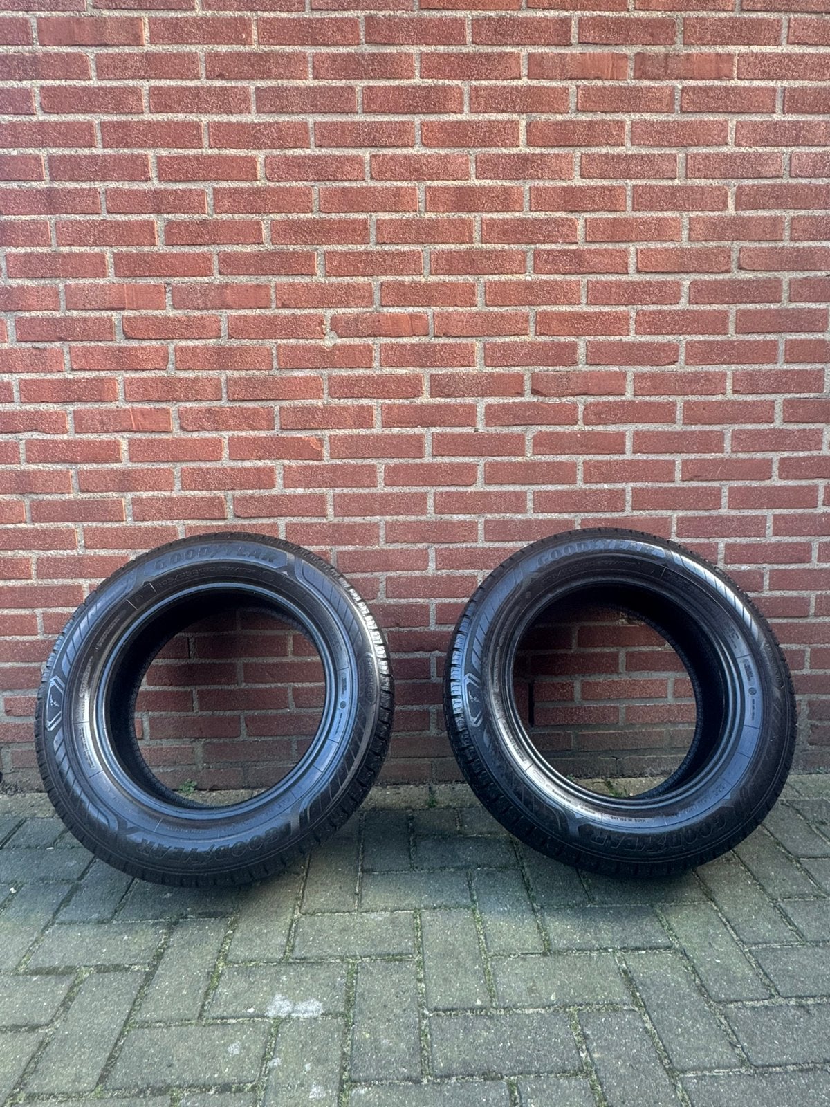 2x Goodyear zomerbanden 205/65/16 Z.G.A.N.✅, Auto-onderdelen, Banden en Velgen, Ophalen, 16 inch, 205 mm, Band(en)