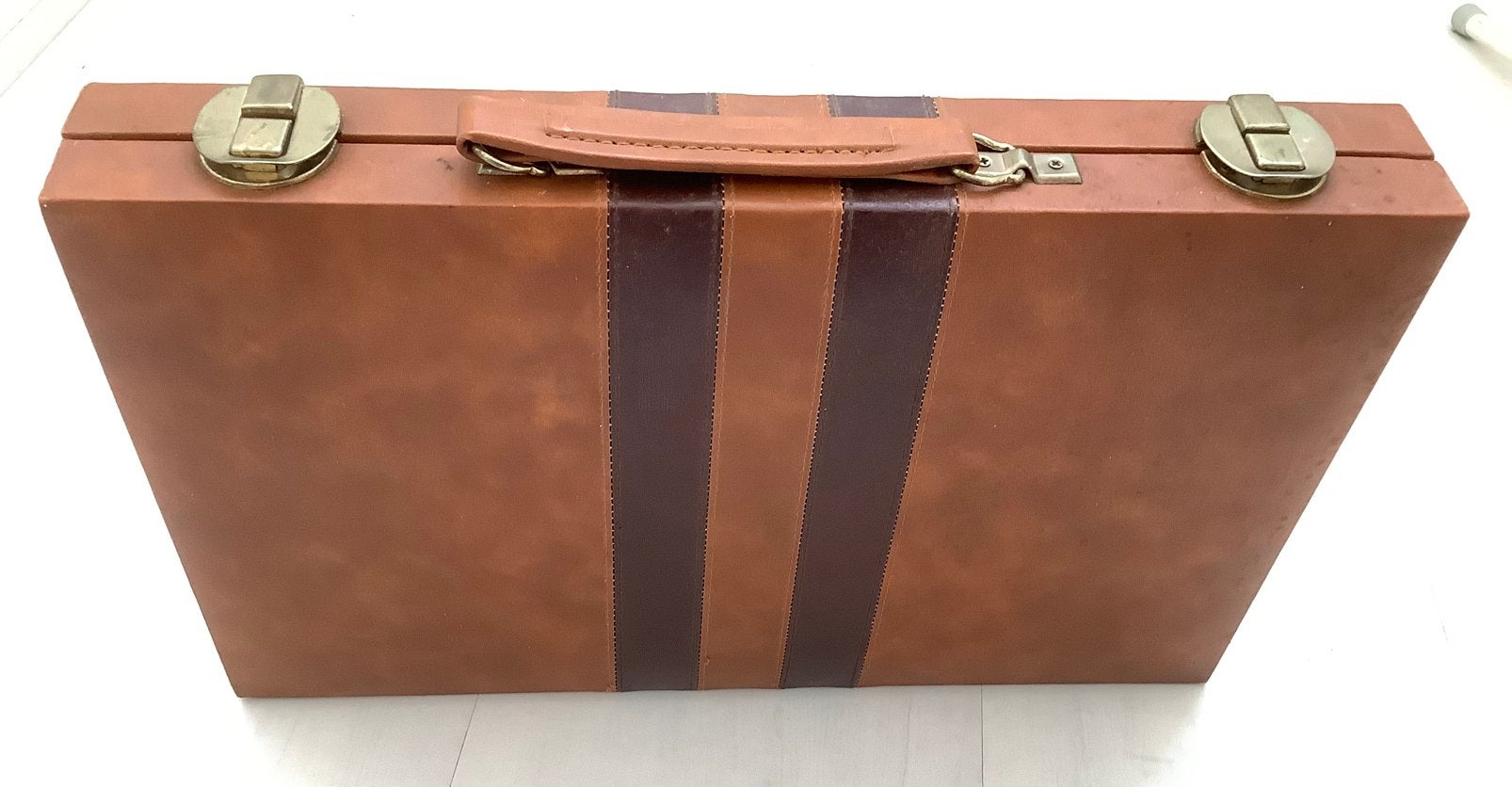 Backgammon in luxe koffer, Ophalen, Zo goed als nieuw