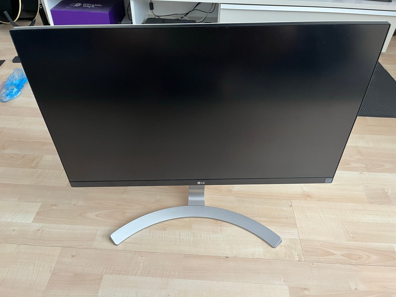 LG 27UK600-W 27 inch 4K UHD Monitor, Computers en Software, Monitoren, Ophalen, IPS, Ultra HD (4K), 5 ms of meer