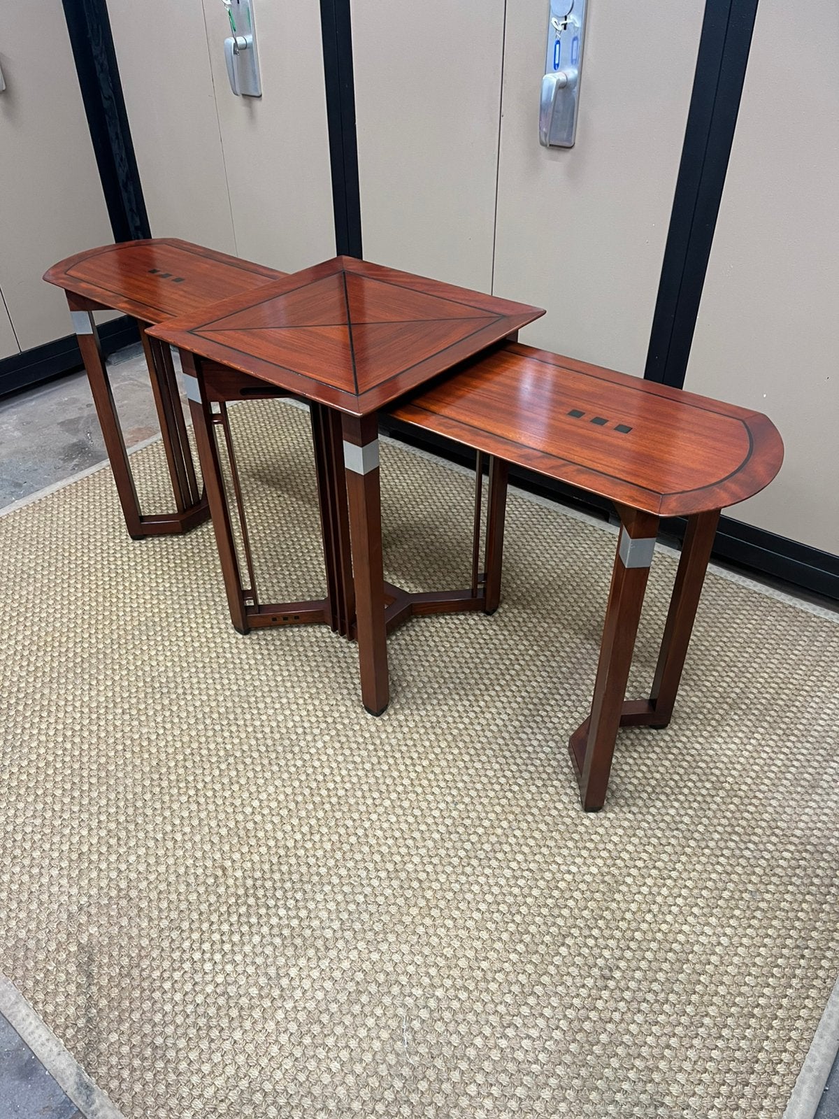 Schuitema decoforma sidetable Aline 1 en 2 artdeco, Ophalen