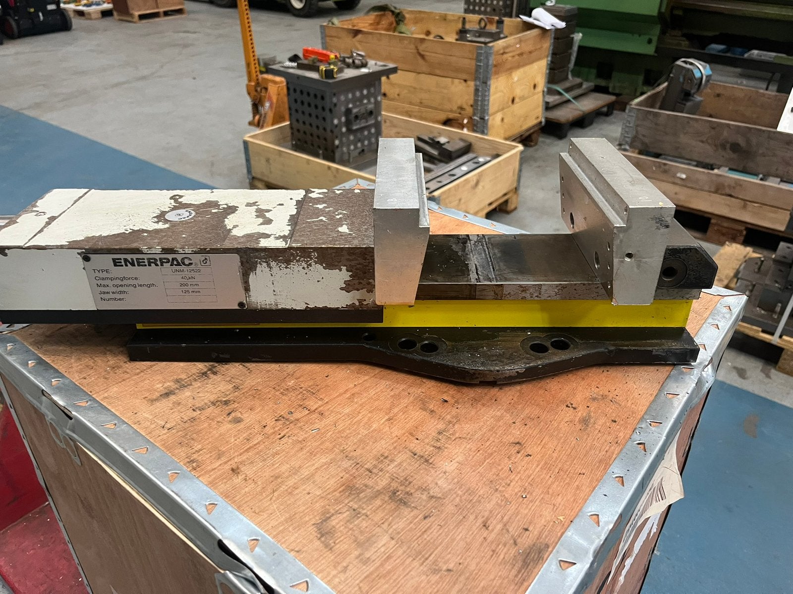 Enerpac hydraulische machineklem, Ophalen, Zo goed als nieuw, Elektrisch