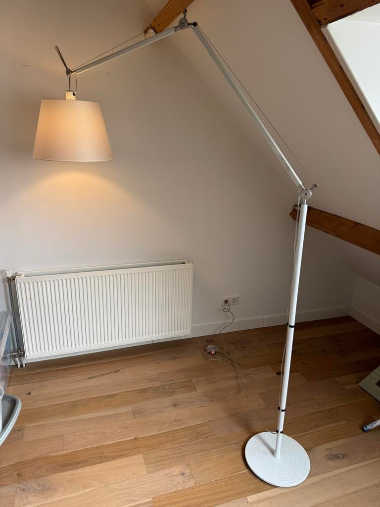 Artemide Tolomeo Mega Terra vloerlamp - Wit, Huis en Inrichting, Lampen | Vloerlampen, Ophalen, Zo goed als nieuw, Metaal, 150 tot 200 cm
