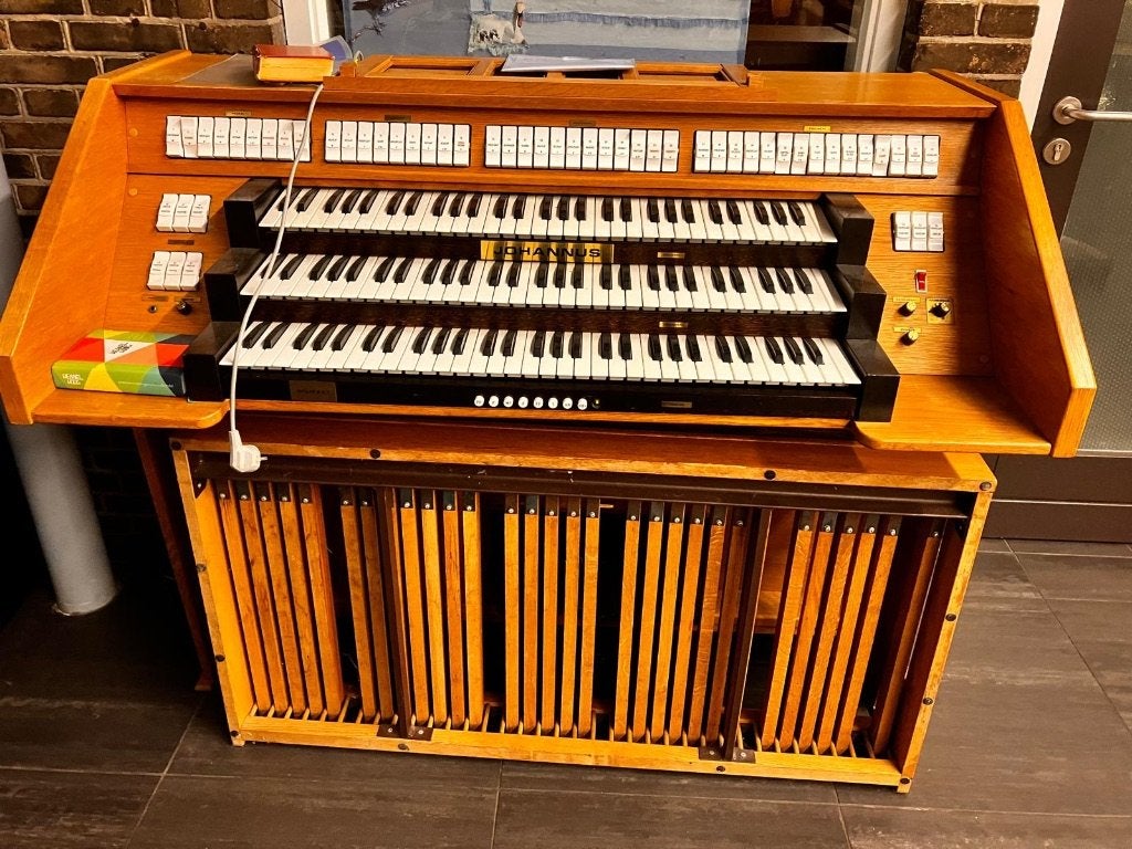 Johannus orgel, Ophalen, Zo goed als nieuw, 3 klavieren, Orgel