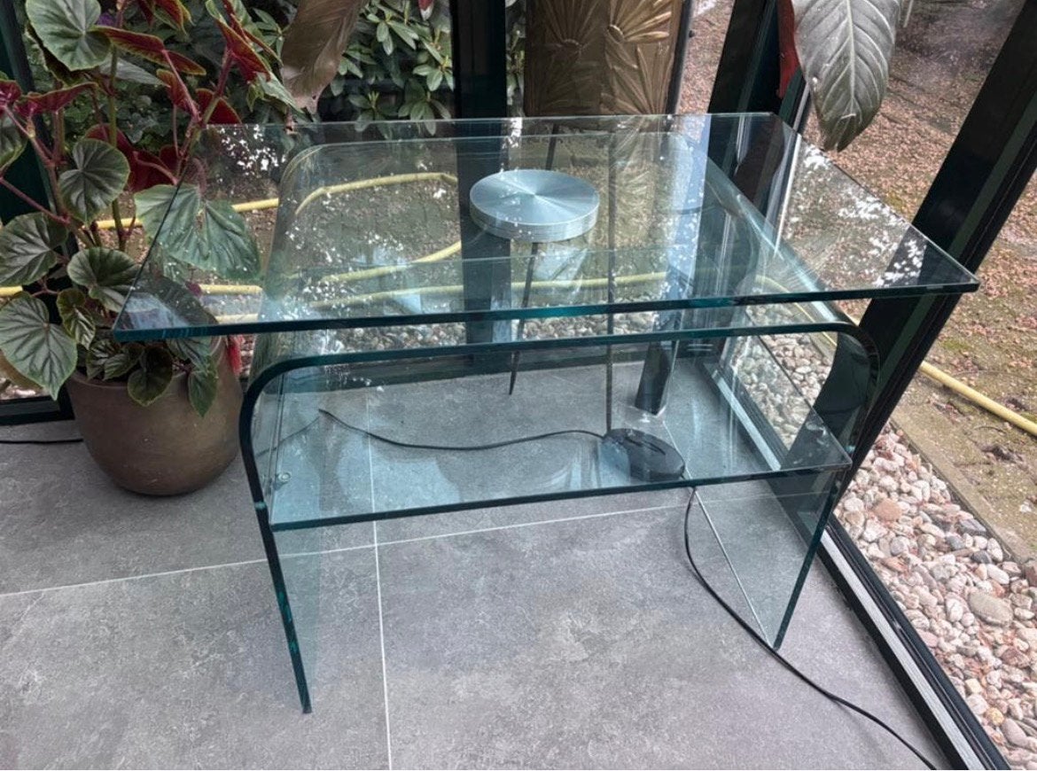 Modern glazen design bijzet tafel., Zo goed als nieuw, 75 cm of meer, Rechthoekig, Ophalen