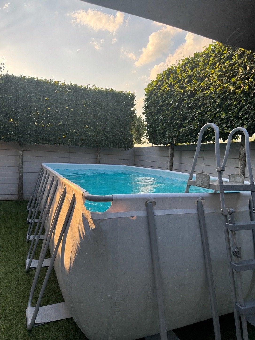 Bestway Zwembad 640x274x132cm + zand filter en warmtepomp, 120 cm of meer, Gebruikt, 200 tot 300 cm, Ophalen of Verzenden