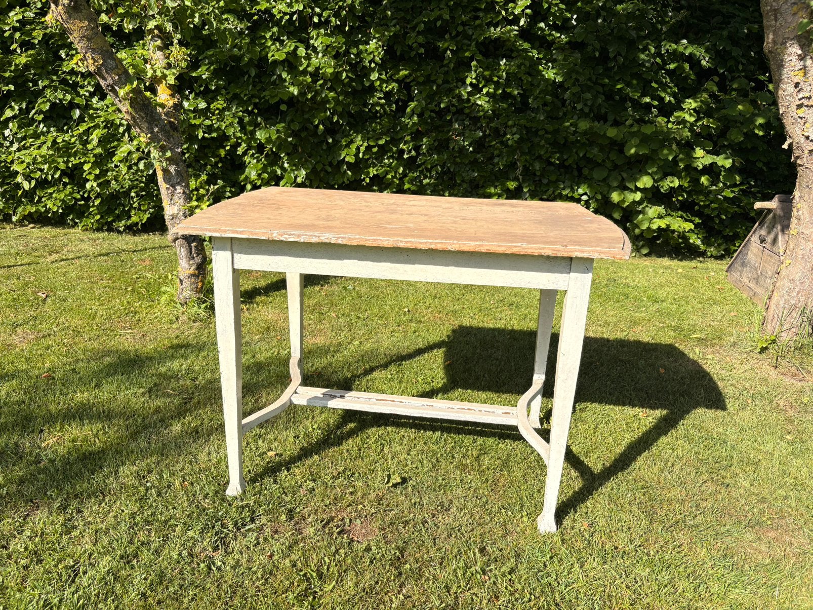 Brocante, stoere landelijke tafel 110 cm x 71 cm b x 77 cm h, Ophalen