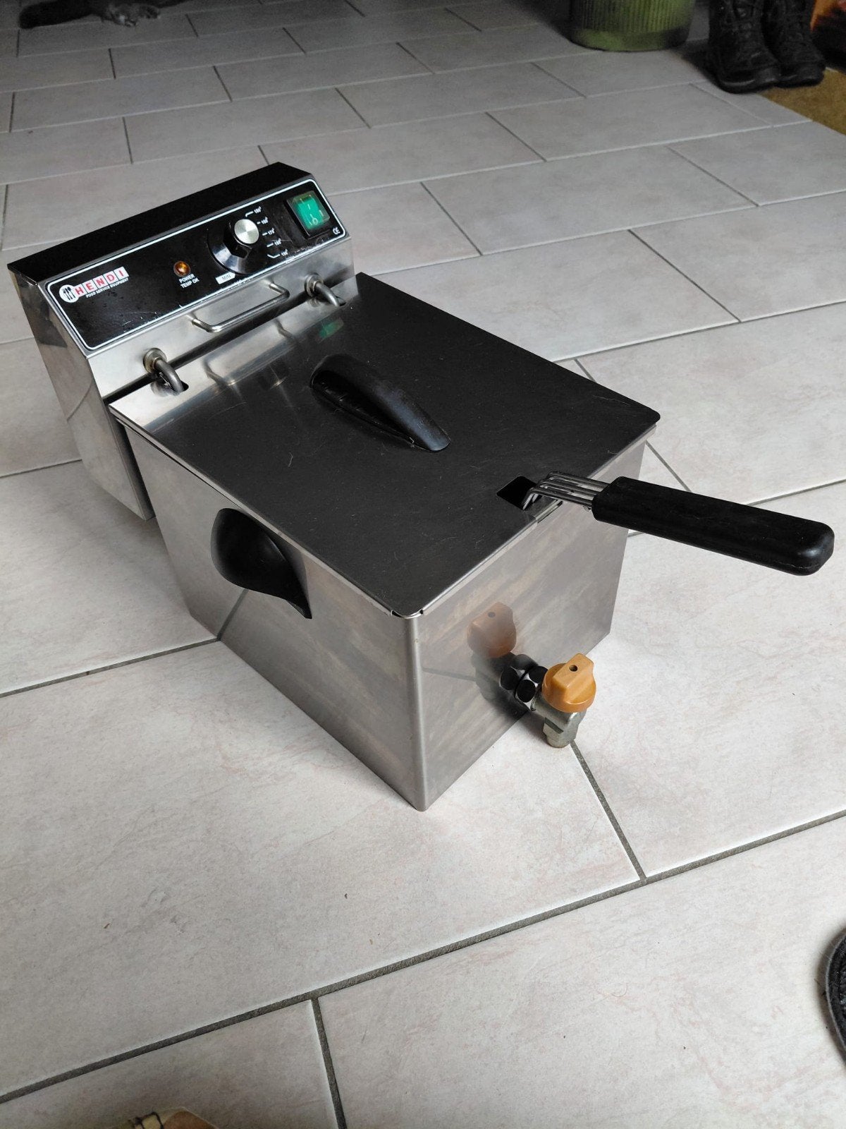 Horeca Hendi Frituurpan - Professionele Kwaliteit, Witgoed en Apparatuur, Frituurpannen, 4 liter of meer, Ophalen, Gebruikt, Uitneembare binnenpan