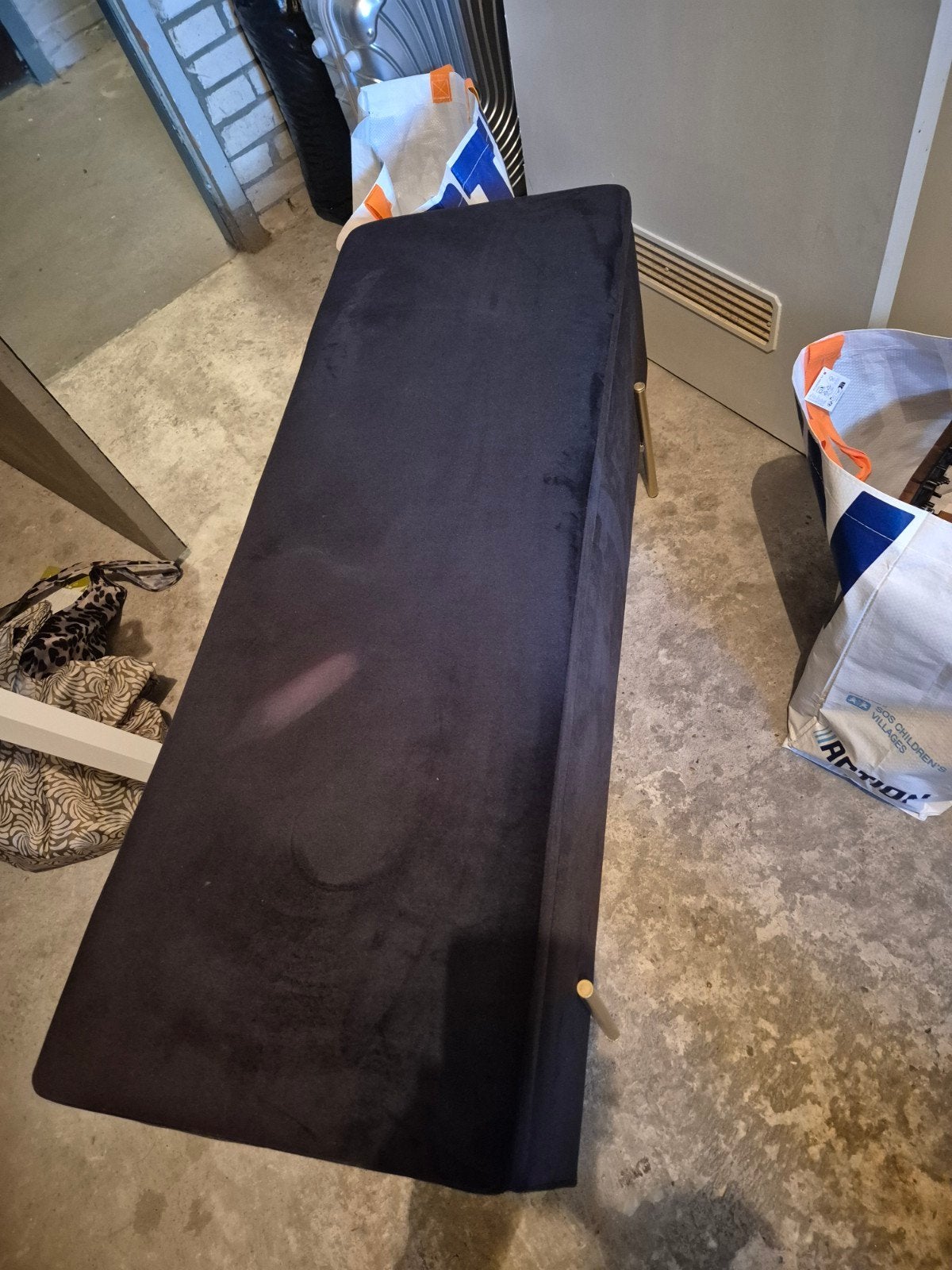 Zwarte bankje met opberg ruimte, Ophalen, Tweepersoons, 140 cm