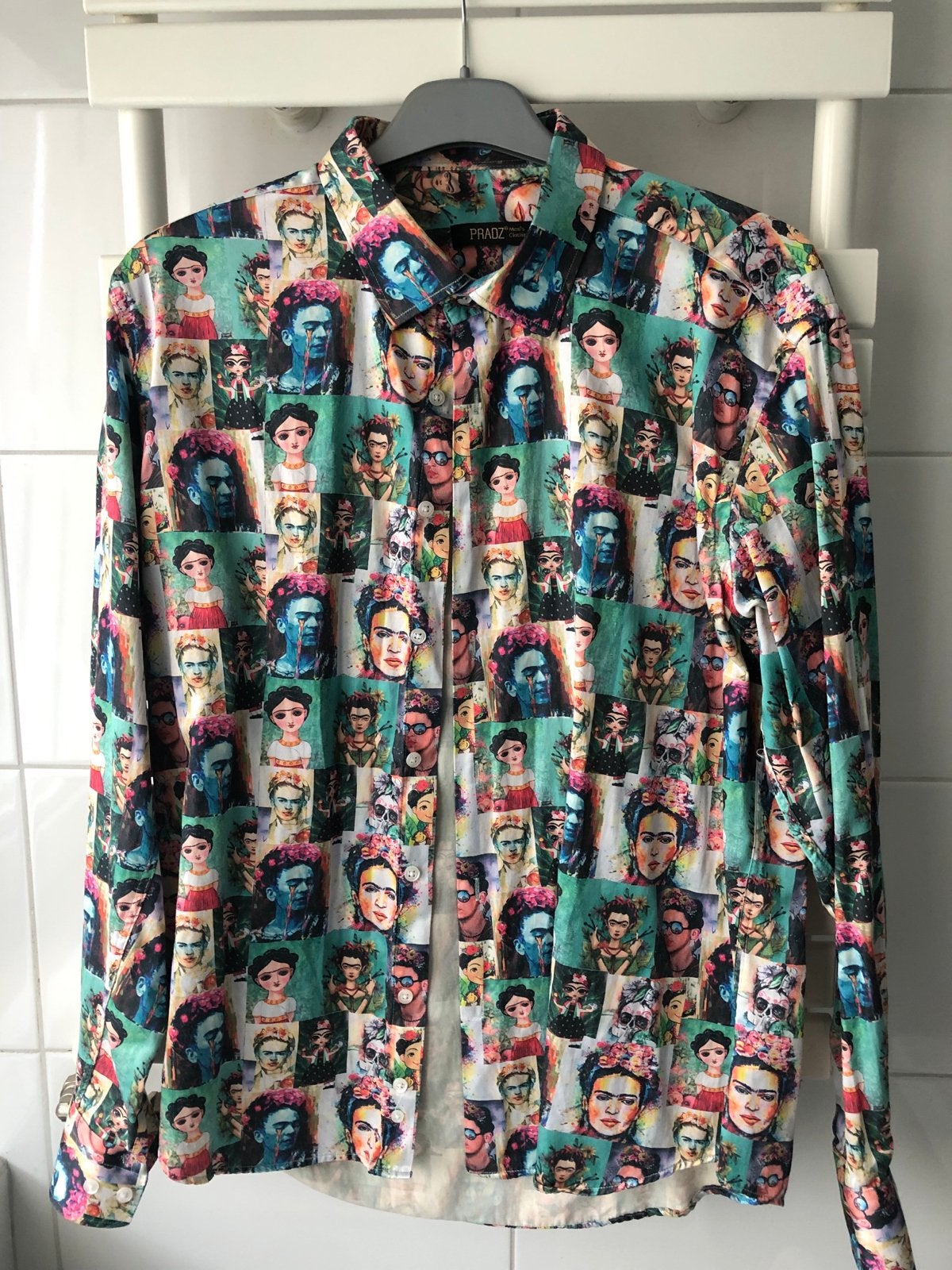 Pradz Heren overhemd met Frida Kahlo print - Maat XL, Ophalen, Zo goed als nieuw, Meerkleurig, Halswijdte 43/44 (XL)