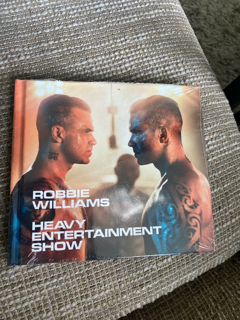 Robbie Williams : Heavy Entertainment Show ( cd + dvd ), Ophalen of Verzenden, Zo goed als nieuw