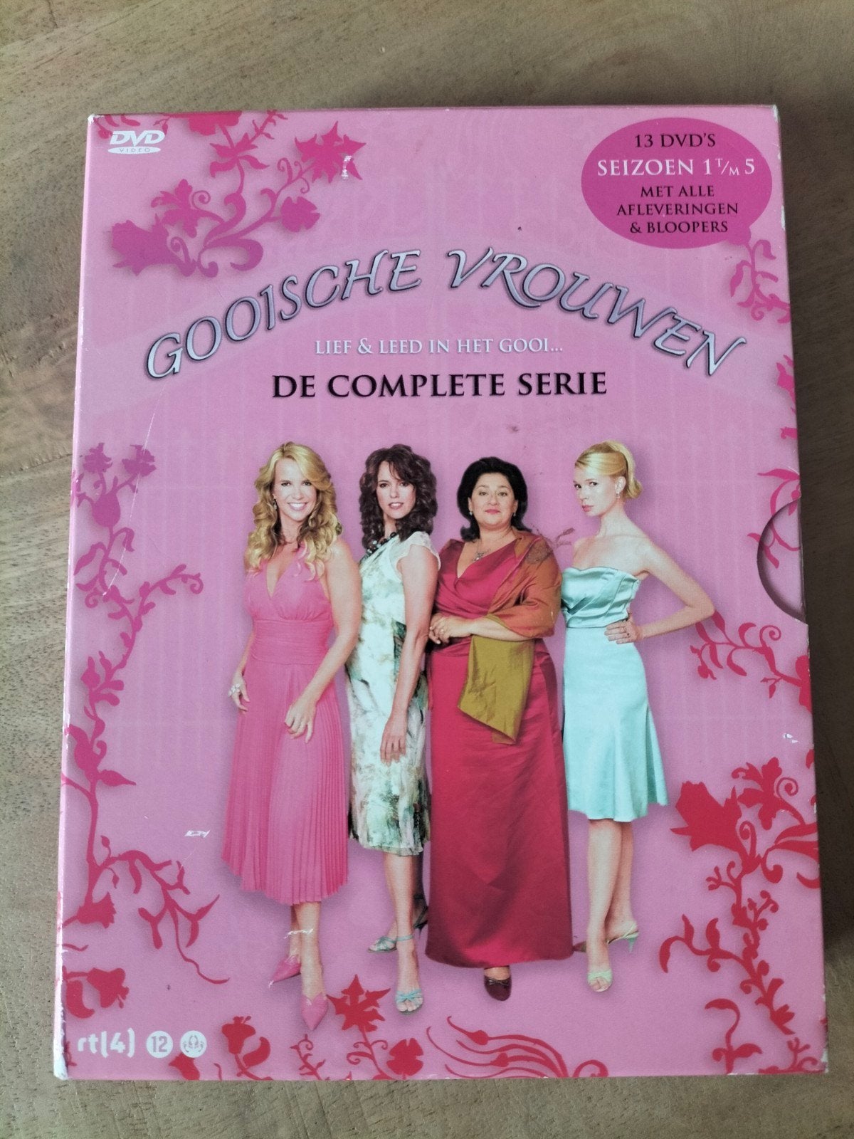 Gooische Vrouwen - De Complete Serie (Seizoen 1 t/m 5), Nederlands, Zo goed als nieuw, Komedie, Extra's