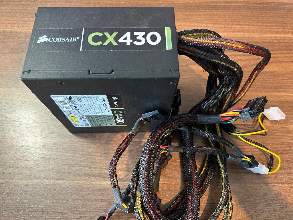 Corsair CX430 (430W) PC Voeding – 80 PLUS Bronze, Ophalen of Verzenden, Zo goed als nieuw