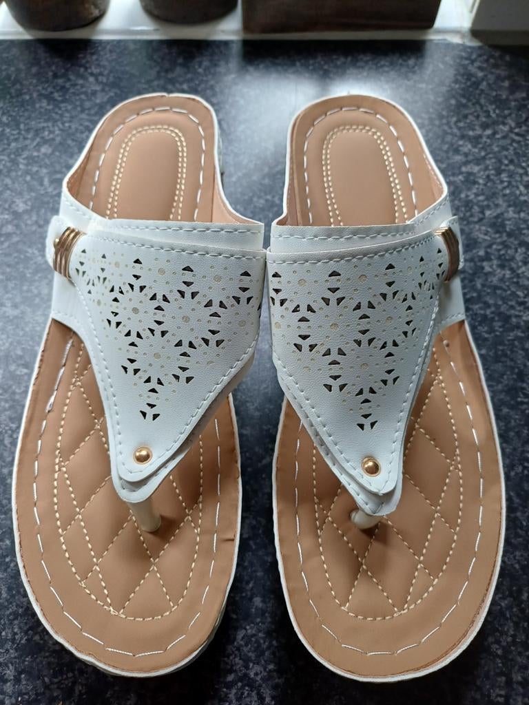 Nieuwe slippers, Ophalen of Verzenden, Nieuw