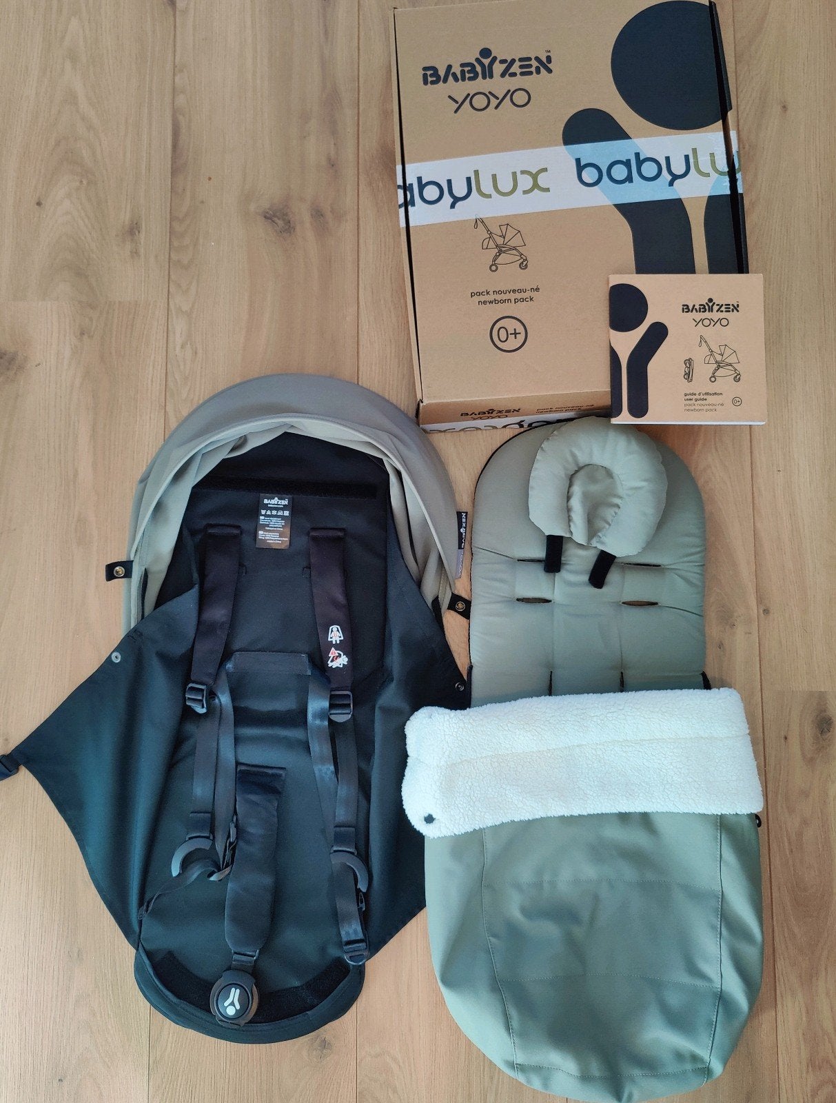 BABYZEN YOYO 0+ newborn pack – olive – met originele doos, Ophalen of Verzenden, Zo goed als nieuw, Zonnekap